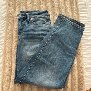 Old Navy High-Rise Blue Jeans